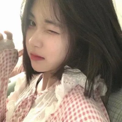 玫瑰园里的老少爷们儿